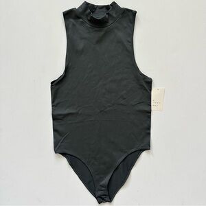 a New Day Women's Gray Seamless Bodysuit Size M